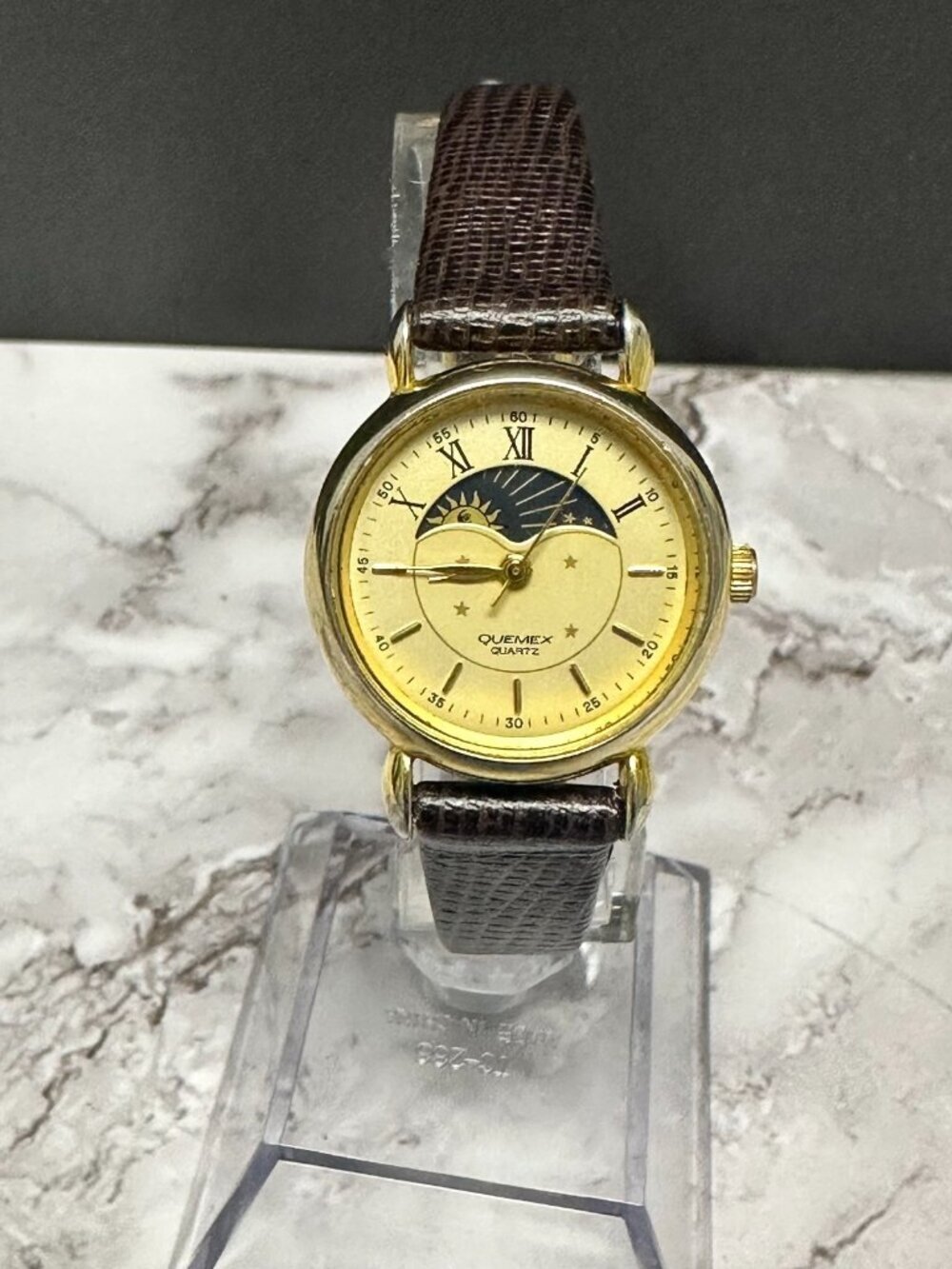 Quemex Moon Phase Womens Watch 19mm Gold Tone  Brown Band New Battery 8.5"